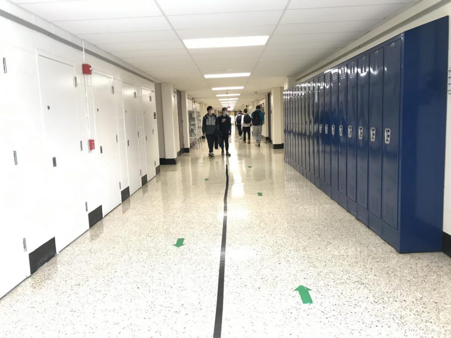 Early in the year, up to 35% of students attended on hybrid days. Around Thanksgiving break, though, a large number of hybrid students began staying home, leaving the hallways almost empty on some days.